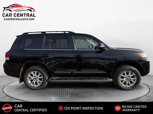 2016 Toyota Land Cruiser Base