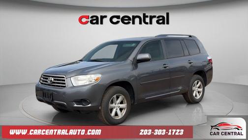Magnetic Gray Metallic 2010 Toyota Highlander SE