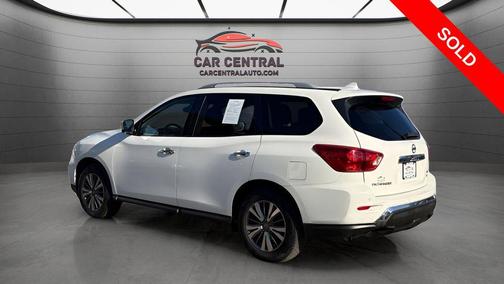 Glacier White 2019 Nissan Pathfinder SL