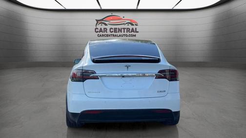 White 2016 Tesla Model X P90D