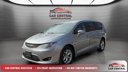Billet Silver Metallic Clearcoat 2019 Chrysler Pacifica Touring Plus