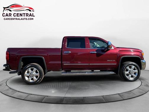 2017 GMC Sierra 2500 SLT