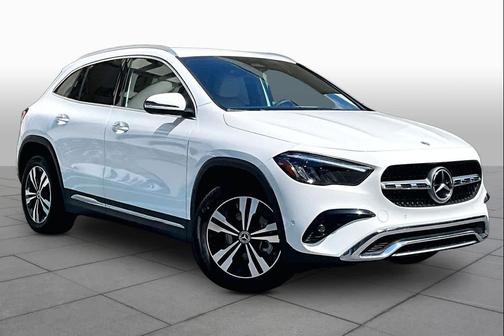 Polar White 2026 Mercedes-Benz GLA 250 4MATIC