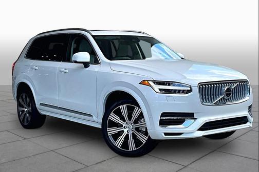 Crystal White Metallic 2025 Volvo XC90 Plug-In Hybrid T8 Ultra 7-Seater