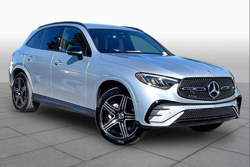 Cirrus Silver Metallic 2026 Mercedes-Benz GLC 300 4MATIC