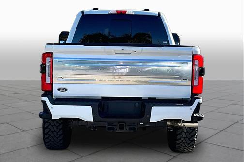 Star White Metallic Tri-Coat 2026 Ford F-250 Platinum
