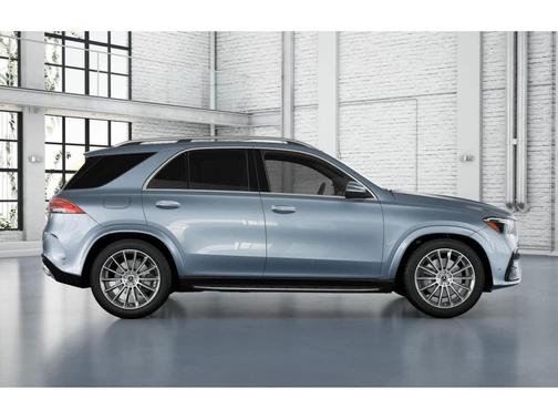 MANUFAKTUR Cote d'Azur Light Blue Metallic 2026 Mercedes-Benz GLE 350 4MATIC