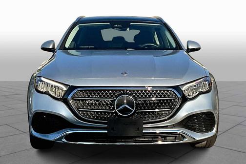 2025 Mercedes-Benz E-Class 