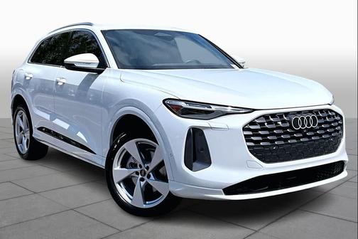 Glacier White Metallic 2025 Audi Q5 Premium Plus TFSI quattro S tronic