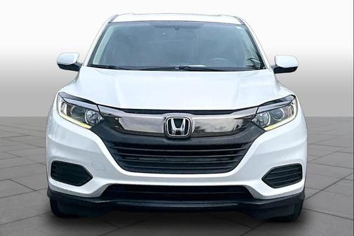 Platinum White Pearl 2019 Honda HR-V LX