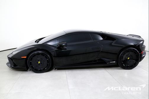 2021 Lamborghini Huracan EVO Coupe