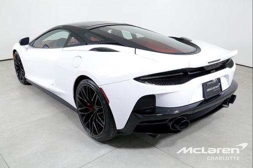 2025 McLaren GTS Coupe