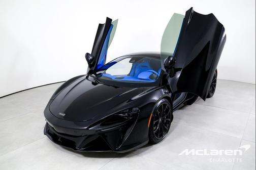 2024 McLaren Artura Coupe