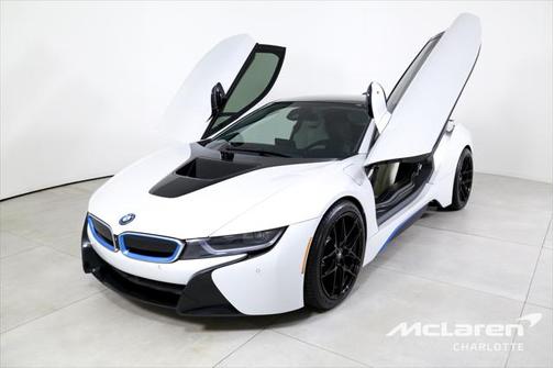 2016 BMW i8 Coupe