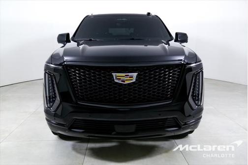 2025 Cadillac Escalade Sport