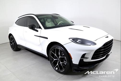 2025 Aston Martin DBX 707