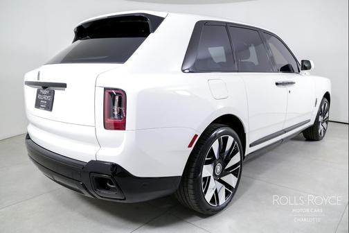 2025 Rolls-Royce Cullinan SUV