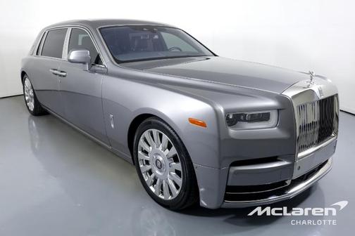 Photo 2 of 43 of 2019 Rolls-Royce Phantom EWB