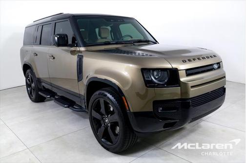 2025 Land Rover Defender 130 P400 X-Dynamic SE