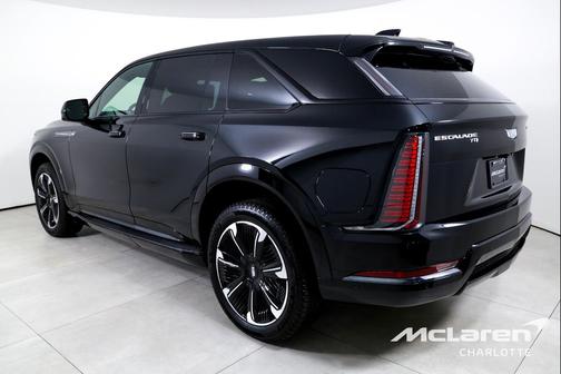 2025 Cadillac Escalade IQ Sport 1