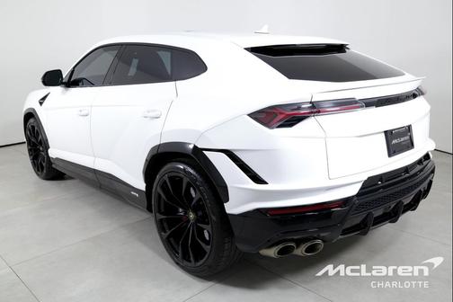 2023 Lamborghini Urus S