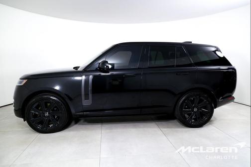 2023 Land Rover Range Rover P530 SE