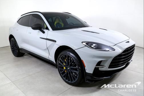 2023 Aston Martin DBX 707