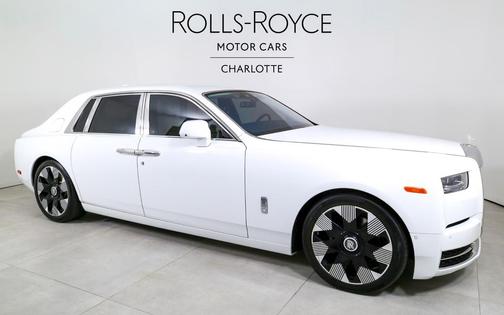2024 Rolls-Royce Phantom Sedan