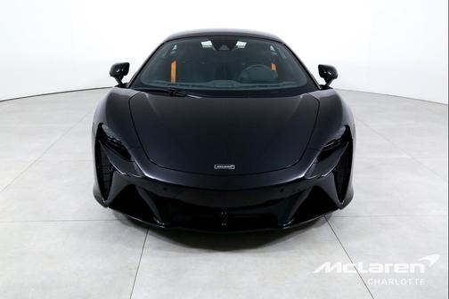 2023 McLaren Artura Coupe