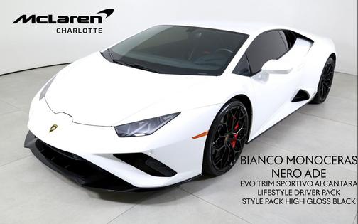 White 2022 Lamborghini Huracan EVO Coupe RWD