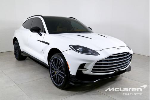 2023 Aston Martin DBX 707