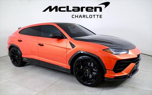 2023 Lamborghini Urus Performante