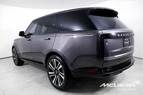 2023 Land Rover Range Rover P530 SE