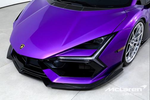 2024 Lamborghini Revuelto Coupe