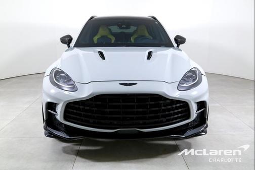 2023 Aston Martin DBX 707