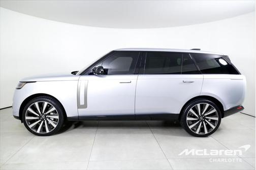 2023 Land Rover Range Rover P530 SE