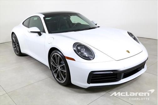 2020 Porsche 911 Carrera