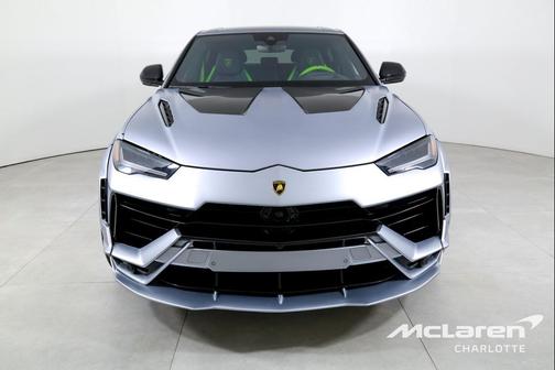 2023 Lamborghini Urus S