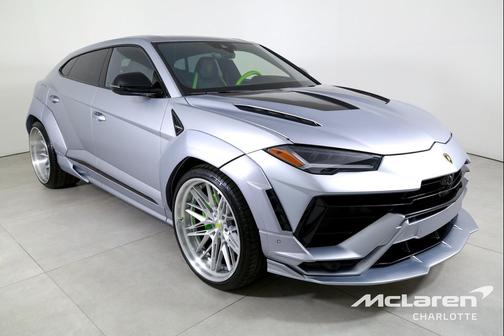 2023 Lamborghini Urus S