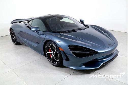 2025 McLaren 750S Coupe