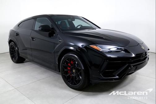 Black 2023 Lamborghini Urus S