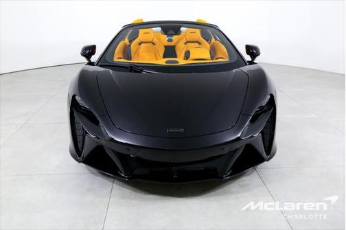 2025 McLaren Artura TechLux