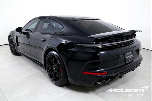 2026 Porsche Panamera GTS