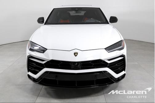 2022 Lamborghini Urus SUV