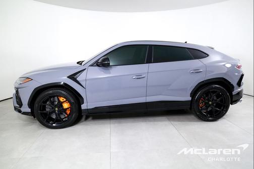 2019 Lamborghini Urus 