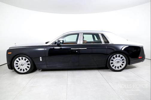 2018 Rolls-Royce Phantom Sedan