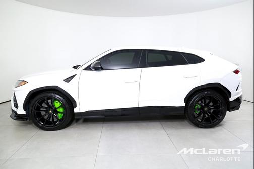 2022 Lamborghini Urus SUV