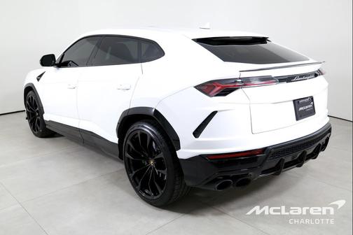 2022 Lamborghini Urus SUV