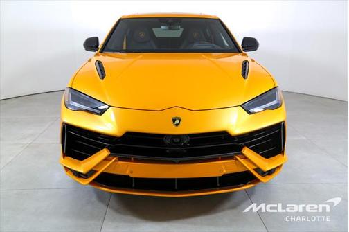2023 Lamborghini Urus S