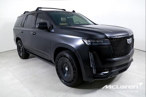 2023 Cadillac Escalade Sport